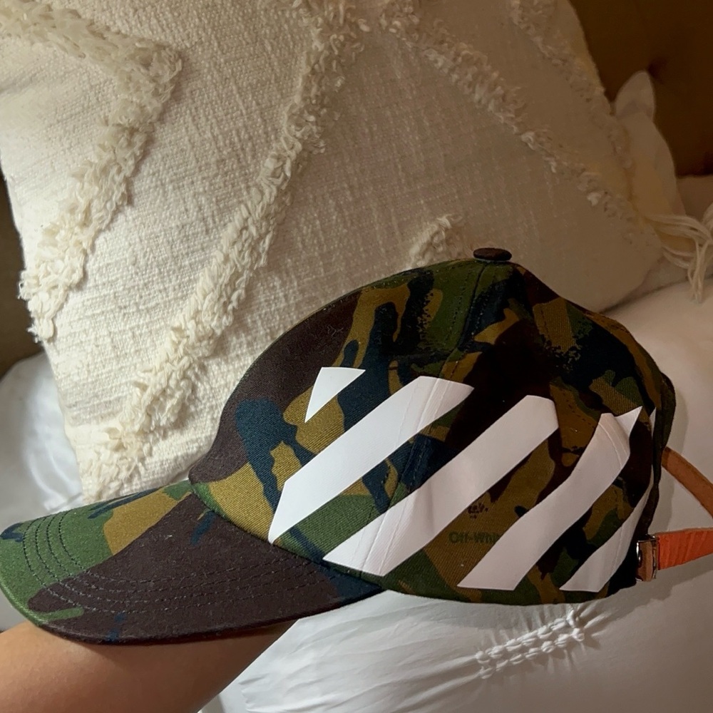 Off-White c/o Virgil Abloh Diagonal Camo baseball cap